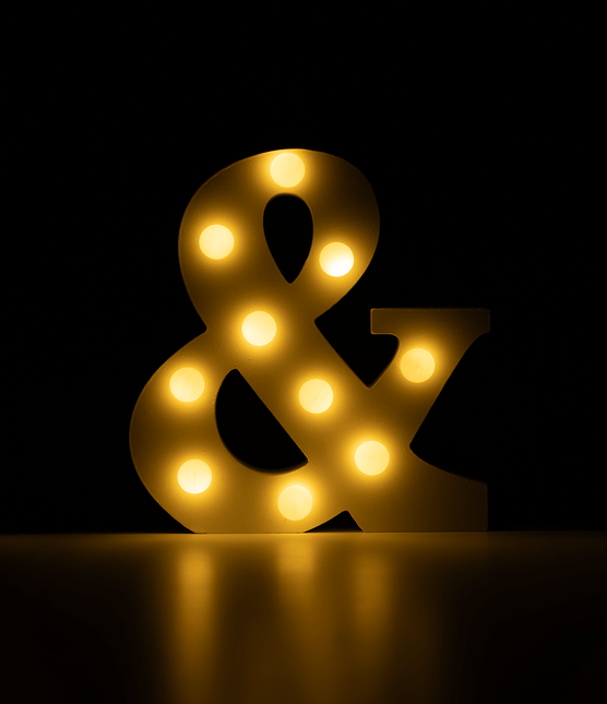 Witte Licht Letter & 16,5cm - Partywinkel - 8716764232381