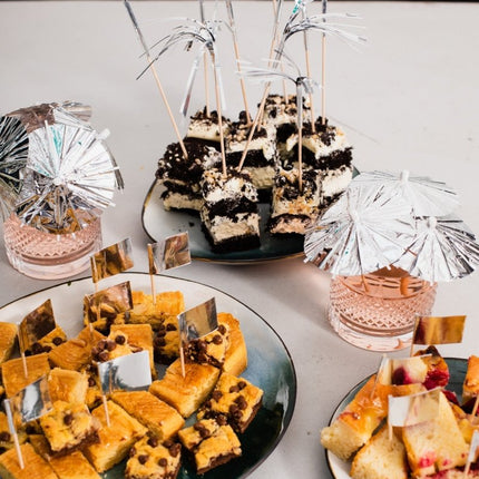 Zilveren Cocktailprikkers 50st van WeFiesta koop je bij Partywinkel